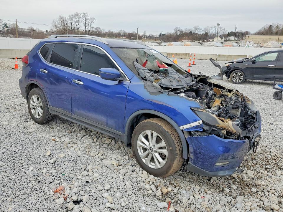 2018 Nissan Rogue sport VIN 5N1AT2MV1JC847991 COPART salvage auction — Burn Engine, OH - CERT OF TITLE-SALVAGE, sold $100 on 2026-07-02 (photo 4)