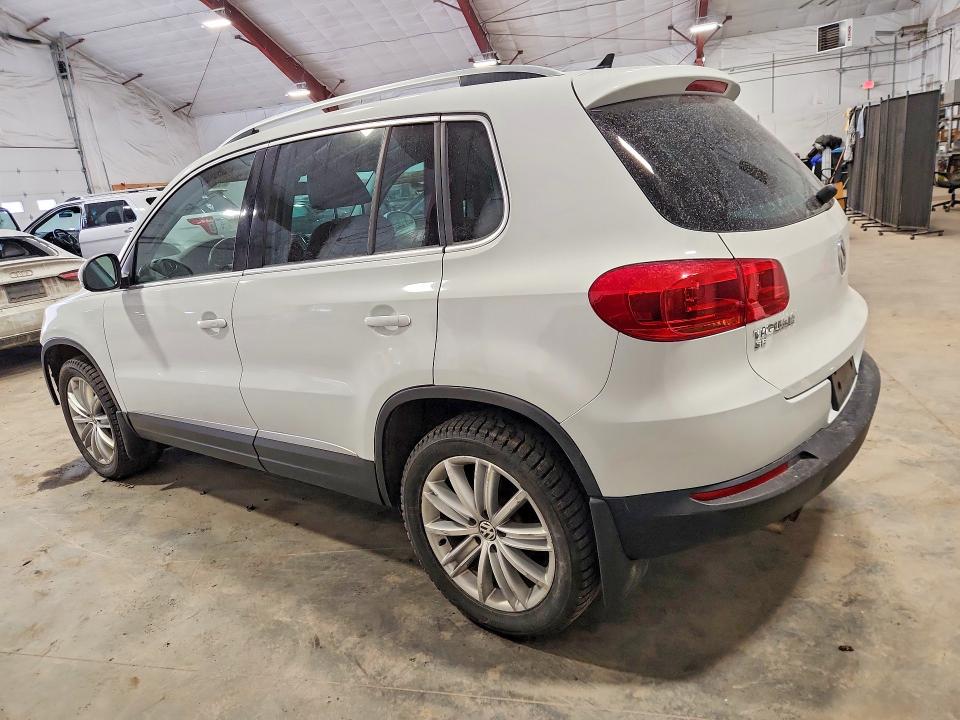 2016 Volkswagen Tiguan VIN WVGBV7AX1GW558795 COPART salvage auction — FRONT END, Vt - Cert Of Title-Salvage Vehicle, sold $725 on 2026-07-27 (photo 2)