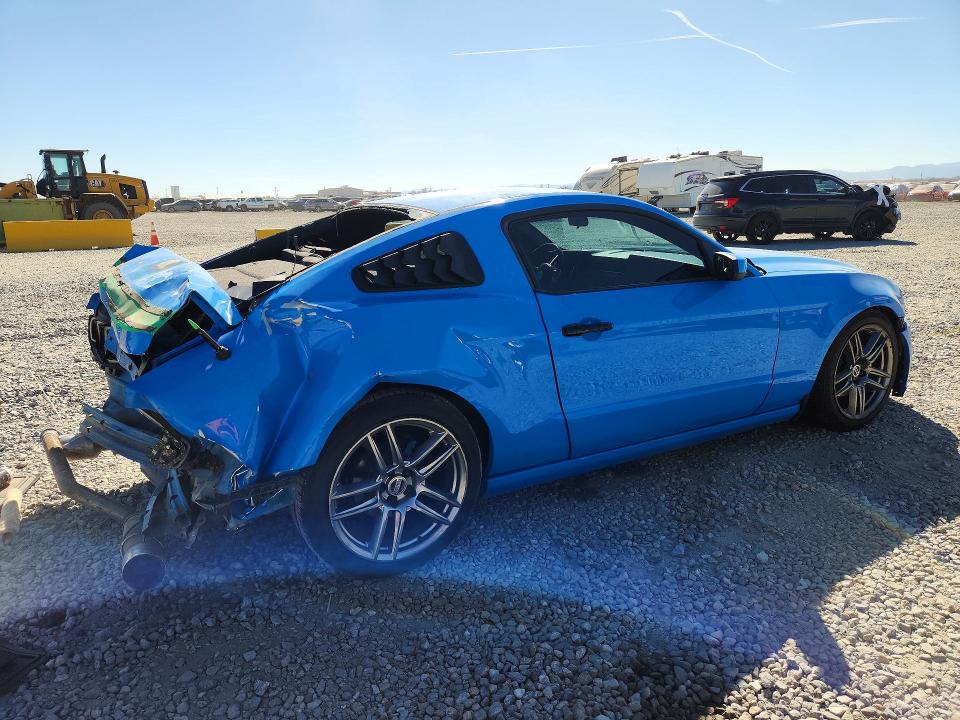 2013 Ford Mustang VIN 1ZVBP8AM7D5258560 COPART salvage auction — REAR END, Co - Salvage Title, sold $850 on 2026-07-09 (photo 3)