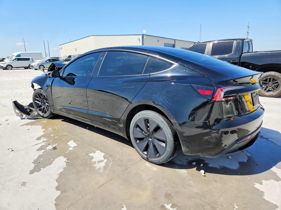 2025 Tesla Model 3 VIN 5YJ3E1EA0SF981117 COPART salvage auction — FRONT END, Tx - Certificate Of Title, sold $9,000 on 2026-08-04 (photo 2)