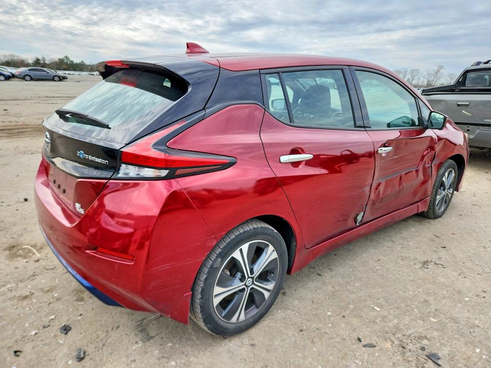 2021 Nissan Leaf VIN 1N4BZ1DV2MC555066 COPART salvage auction — SIDE, Va - Cert Of Title - Salvage, sold $7,200 on 2026-07-15 (photo 3)