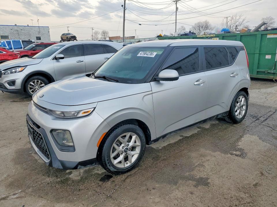 2021 Kia Soul VIN KNDJ23AU2M7772885 COPART salvage auction — REAR END, Il - Salvage Certificate, sold $2,450 on 2026-07-10 (photo 1)