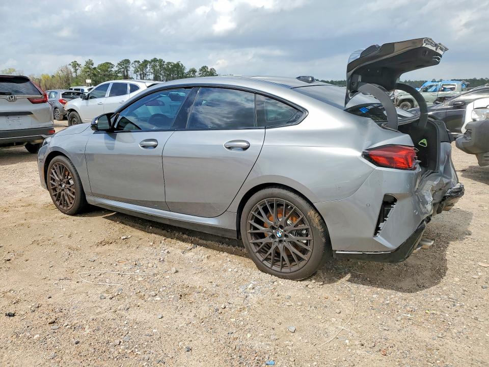 2026 BMW VIN WBA33GG0XT7T99236 COPART salvage auction — REAR END, Salvage Title, sold $12,800 on 2026-07-31 (photo 2)