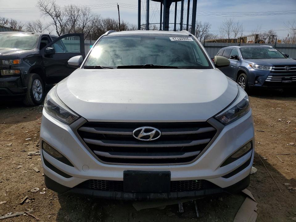 2016 Hyundai VIN KM8J3CA43GU075207 COPART salvage auction — SIDE, Il - Salvage Certificate, sold $2,950 on 2026-07-08 (photo 5)