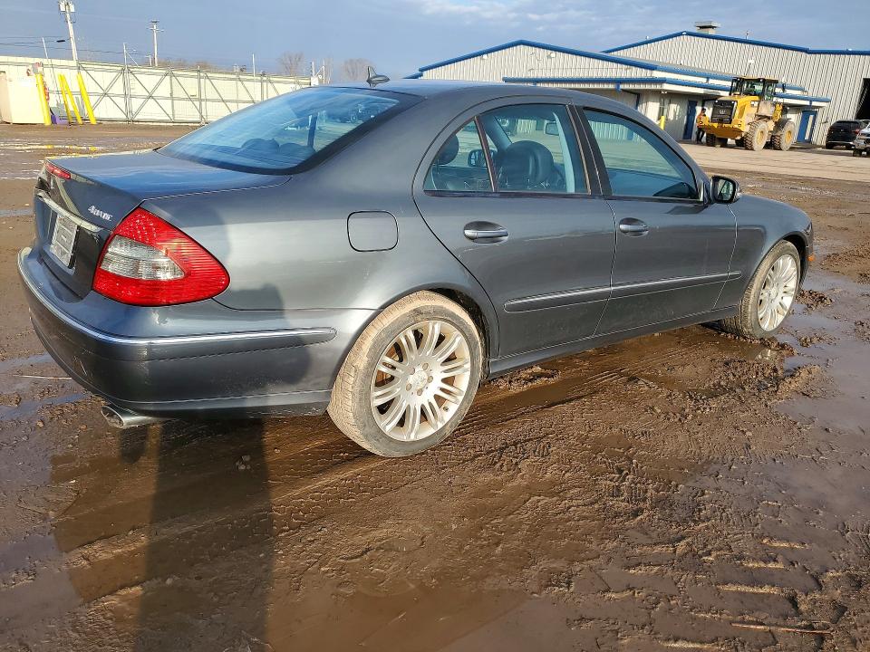 2008 Mercedes-benz E-class VIN WDBUF87XX8B267954 COPART salvage auction — REAR END, Pa - Certificate Of Salvage, sold $500 on 2026-07-15 (photo 3)