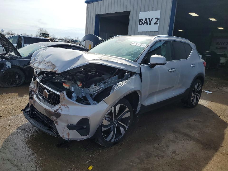 2024 Volvo Xc40 VIN YV4L12UF3R2319797 — COPART salvage auction photo