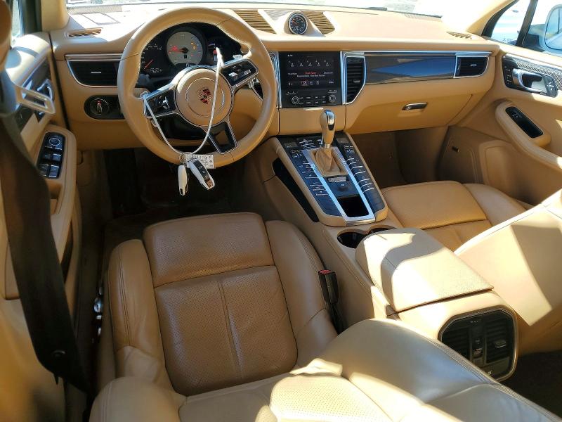 2017 Porsche Macan VIN WP1AB2A50HLB20183 COPART salvage auction — NORMAL WEAR, Mt - Certificate Of Title, sold $7,000 on 2026-08-17 (photo 8)