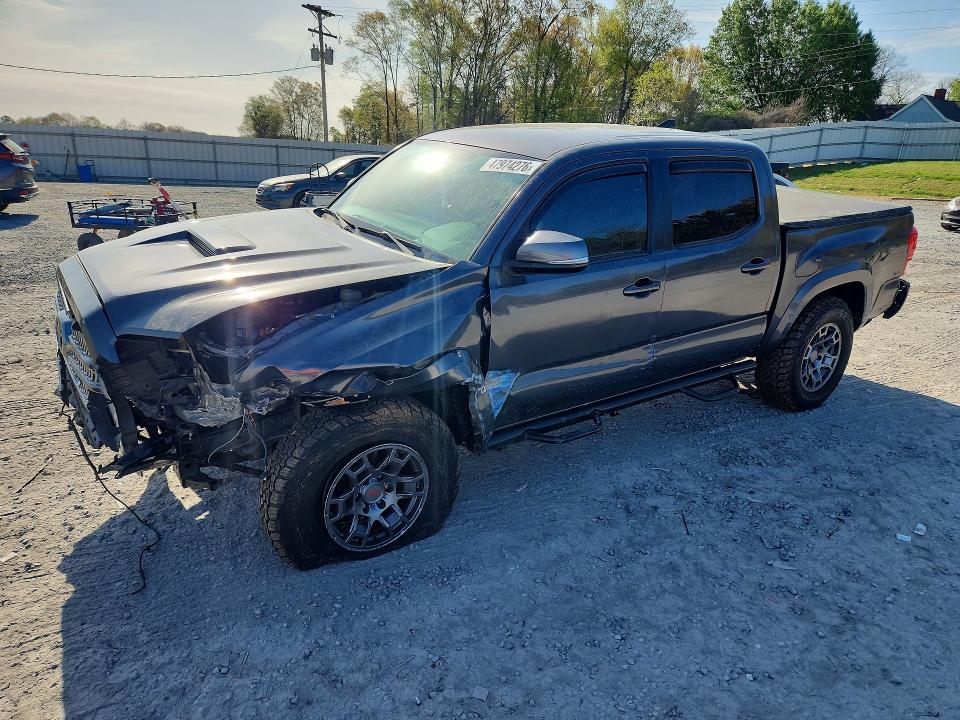 2017 Toyota Tacoma VIN 5TFAZ5CN9HX040904 COPART salvage auction — FRONT END, Nc - Salvage Certificate Of Title, sold $4,500 on 2026-07-29 (photo 1)