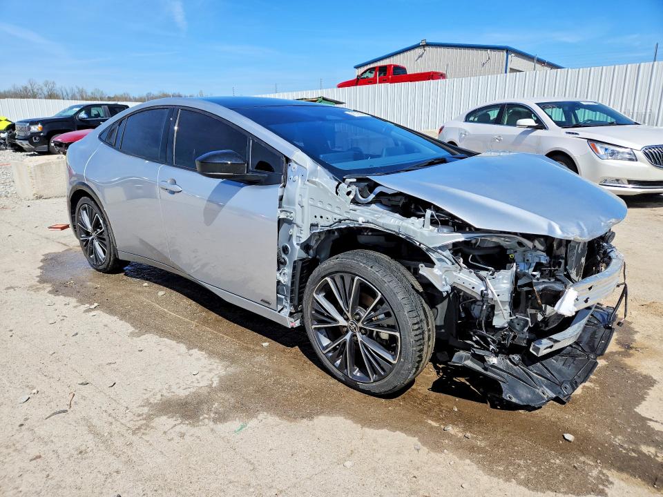 2024 Toyota Prius VIN JTDADABU3R3014727 COPART salvage auction — FRONT END, KY - CERT OF TITLE-SALVAGE, sold $8,900 on 2026-07-02 (photo 4)