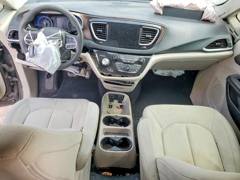 2017 Chrysler Pacifica VIN 2C4RC1DG2HR516731 COPART salvage auction — FRONT END, Tx - Salvage Vehicle Title, sold $1,050 on 2026-07-09 (photo 8)