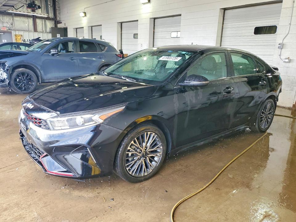 2024 Kia Forte VIN 3KPF54AD5RE726493 COPART salvage auction — REAR END, Il - Salvage Certificate, sold $6,600 on 2026-07-10 (photo 1)