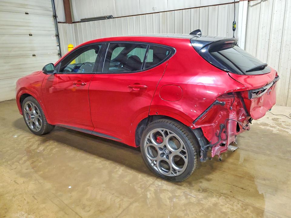 2025 Alfa romeo Tonale VIN ZASPATTW9S3086461 COPART salvage auction — REAR END, PA, sold $11,800 on 2026-07-21 (photo 2)