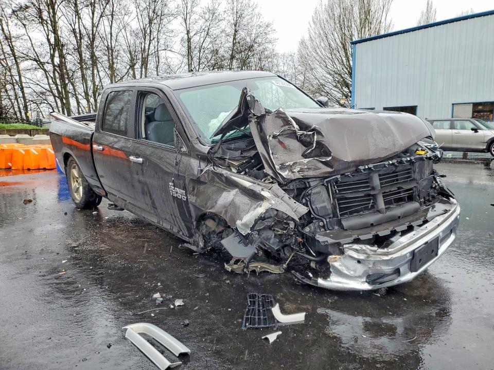 2017 Ram 1500 VIN 1C6RR7TT6HS760369 COPART salvage auction — FRONT END, Or - Salvage Title Certificate, sold $2,350 on 2026-07-20 (photo 4)