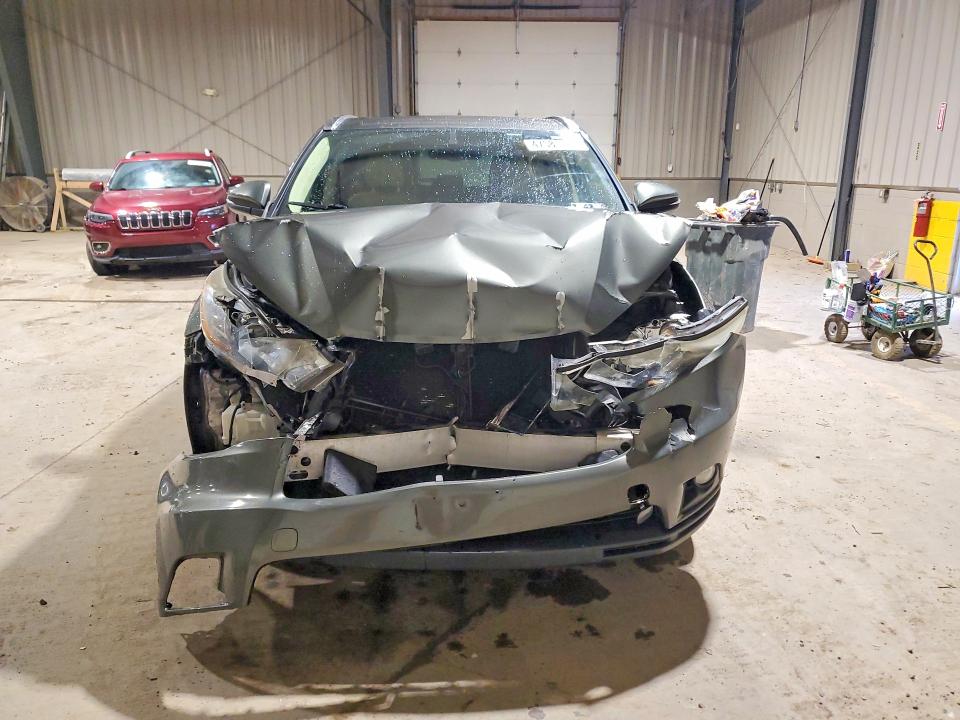 2016 Toyota Highlander VIN 5TDJKRFH7GS321198 COPART salvage auction — FRONT END, Pa - Certificate Of Salvage, sold $6,800 on 2026-07-08 (photo 5)