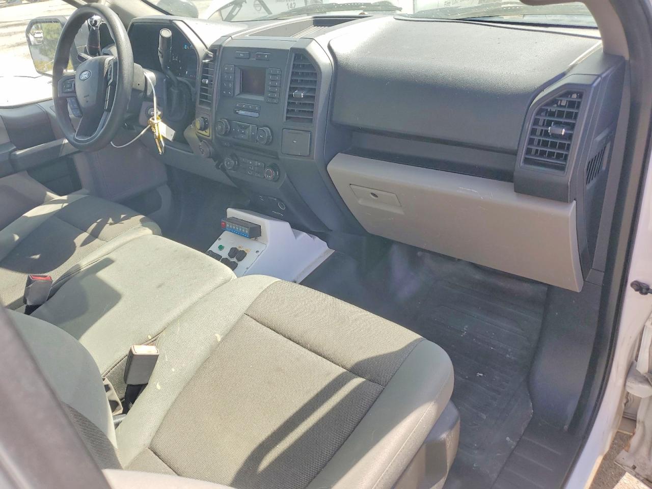 2018 Ford F150 VIN 1FTNF1CG3JKC11072 COPART salvage auction — Mechanical, CA - DIS/DLR/EXP ONLY CLEAN TITLE, sold $3,200 on 2026-04-06 (photo 8)