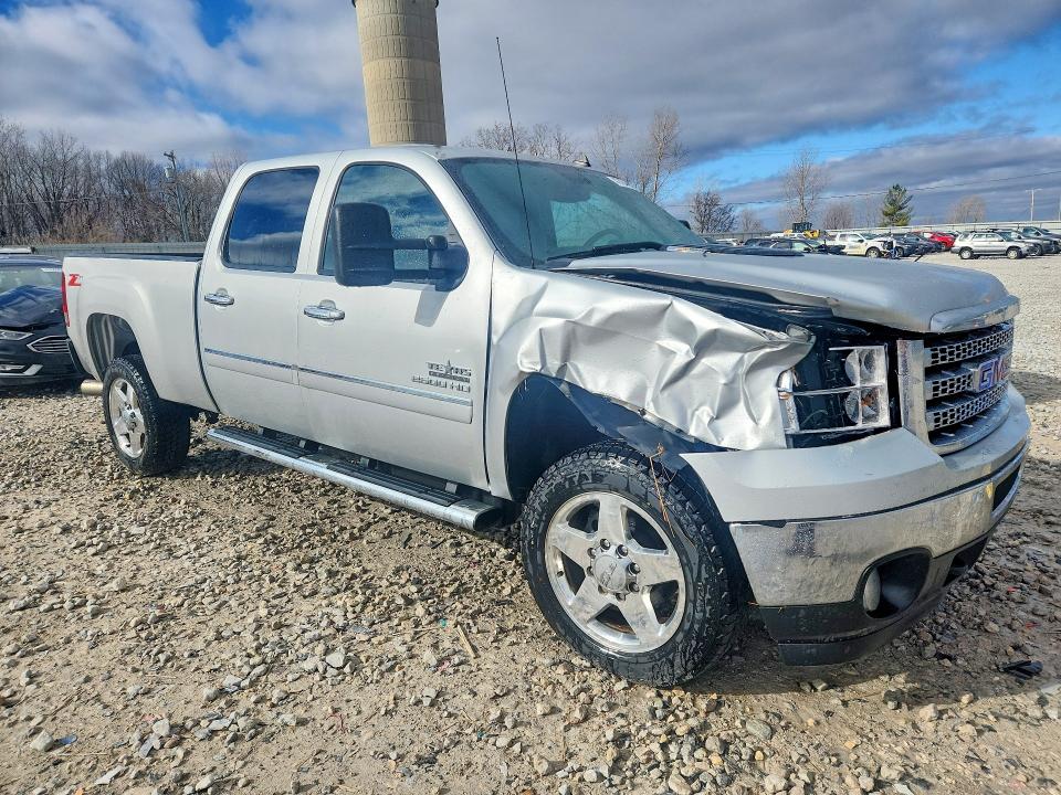 2013 Gmc SIERRA VIN 1GT120E87DF111337 COPART salvage auction — FRONT END, In - Certificate Of Title, sold $7,700 on 2026-07-30 (photo 4)