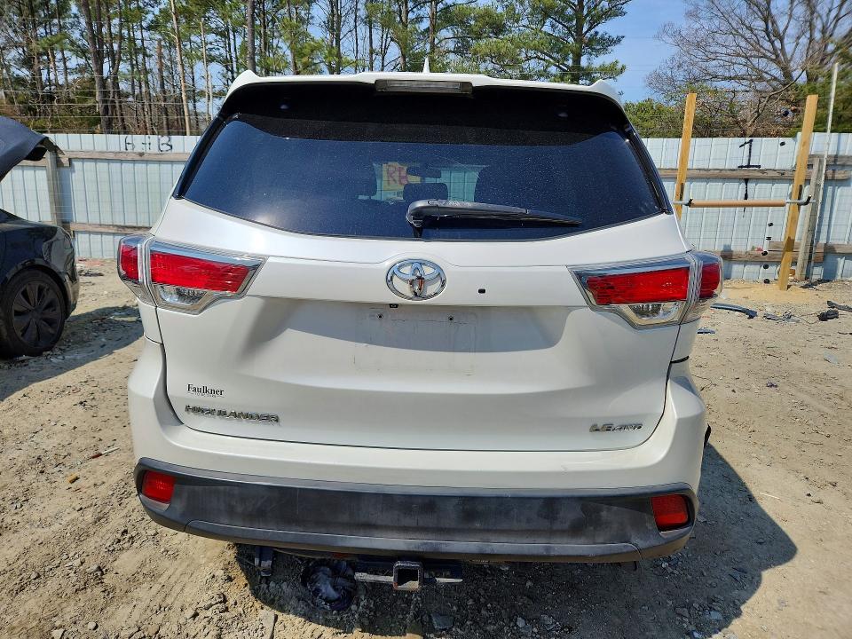 2015 Toyota Highlander VIN 5TDBKRFH5FS087646 COPART salvage auction — SIDE, Md - Cert Of Salvage > 75% Damage, sold $5,400 on 2026-07-14 (photo 6)