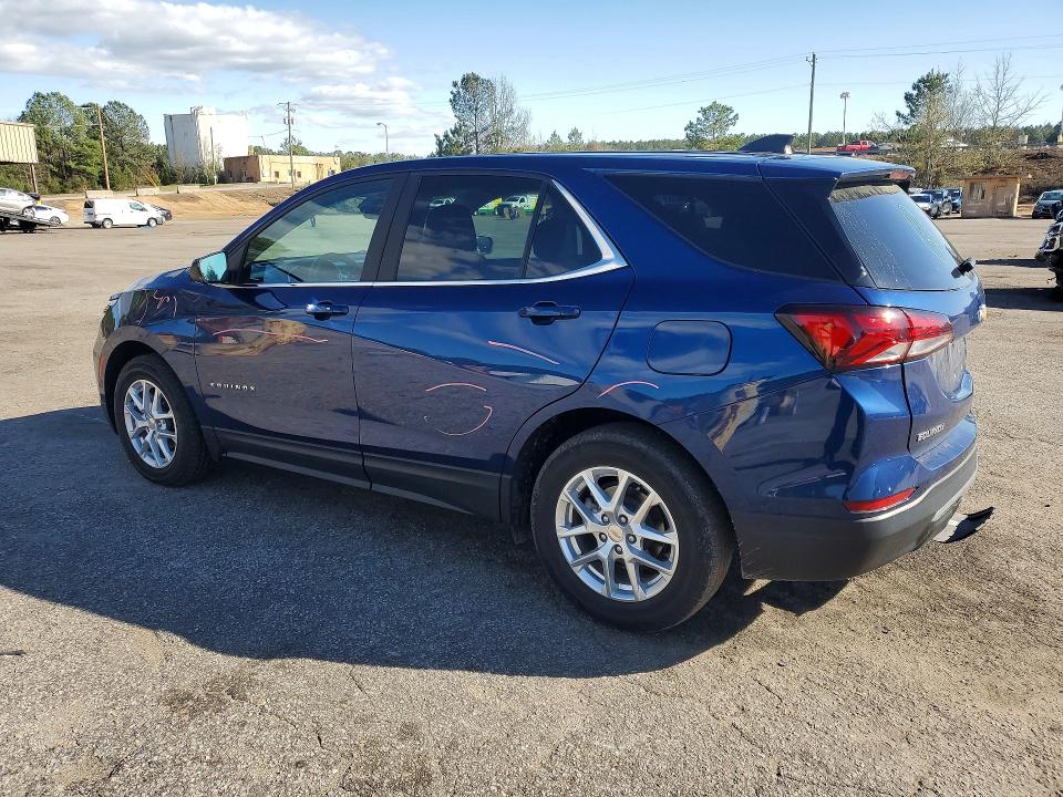 2022 Chevrolet Equinox VIN 2GNAXKEVXN6107126 COPART salvage auction — REAR END, SC - CERT OF TITLE-SALVAGE, sold $3,050 on 2026-07-09 (photo 2)