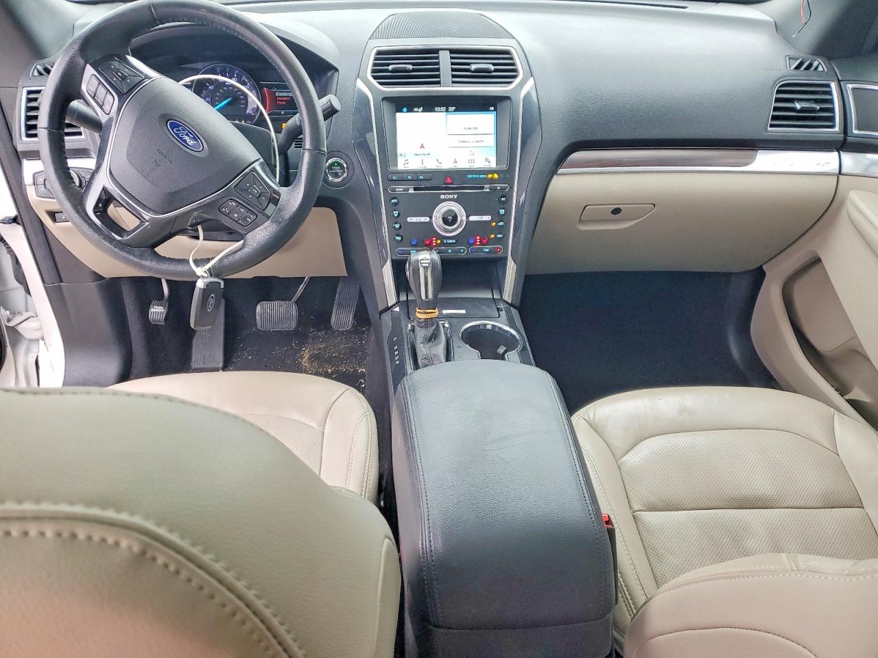2018 Ford Explorer VIN 1FM5K8F85JGC41293 COPART salvage auction — Side, KS - CERT OF TITLE-SALVAGE, sold $6,300 on 2026-07-09 (photo 8)