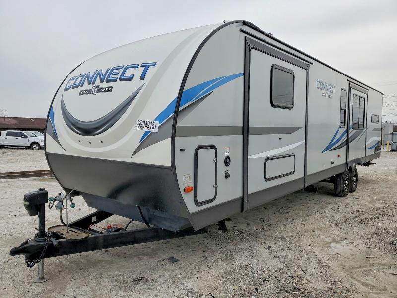 2020 Kz-rv Connect VIN 4EZTL3426L7100308 COPART salvage auction — REAR END, KY - CERT OF TITLE-SALVAGE, sold $4,850 on 2026-10-01 (photo 2)
