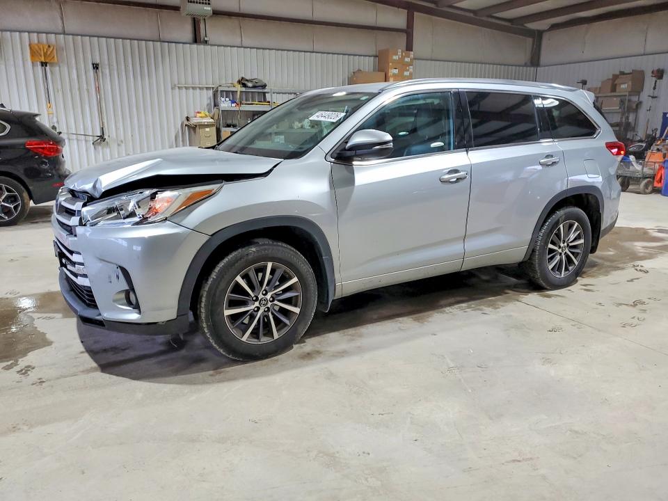 2018 Toyota Highlander VIN 5TDJZRFH2JS812300 COPART salvage auction — FRONT END, MD - CERT OF SALVAGE > 75% DAMAGE, sold $1,650 on 2026-07-24 (photo 1)