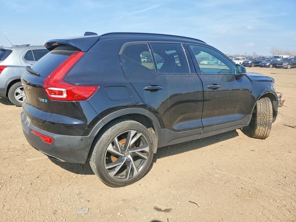 2019 Volvo Xc40 VIN YV4162UM2K2085570 COPART salvage auction — FRONT END, Il - Salvage Certificate, sold $6,700 on 2026-07-28 (photo 3)