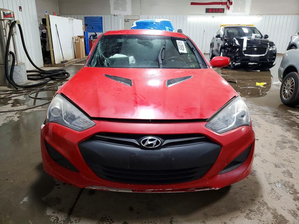 2013 Hyundai Genesis VIN KMHHT6KD3DU095256 COPART salvage auction — SIDE, Il - Salvage Certificate, sold $625 on 2026-07-28 (photo 5)