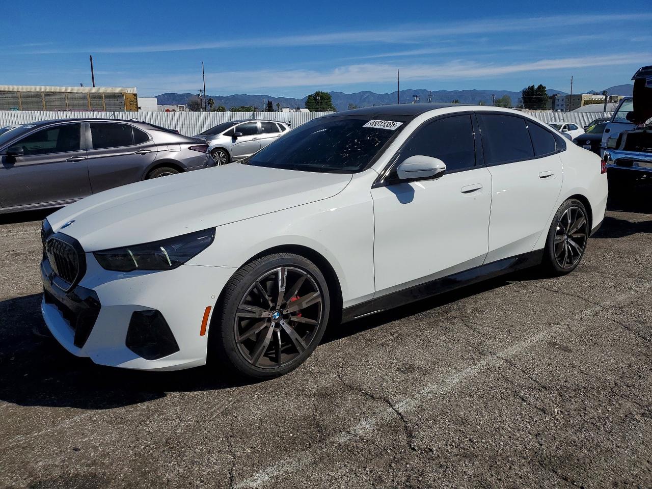 2024 BMW 5 Series VIN WBA43FJ07RCS27365 — COPART salvage auction photo