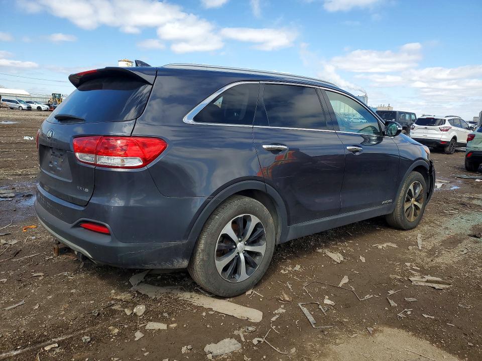 2017 Kia Sorento VIN 5XYPHDA51HG203607 COPART salvage auction — NORMAL WEAR, Il - Certificate Of Title, sold $2,400 on 2026-07-10 (photo 3)
