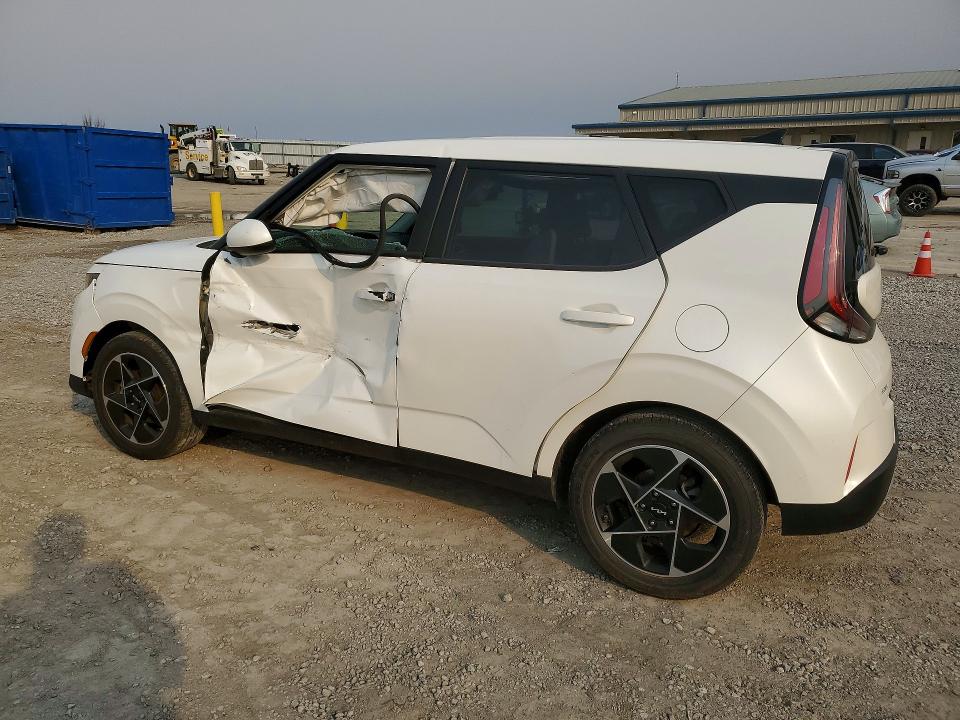 2023 Kia Soul VIN KNDJ33AU2P7881817 COPART salvage auction — SIDE, Id - Salvage Certificate Of Title, sold $2,400 on 2026-07-23 (photo 2)