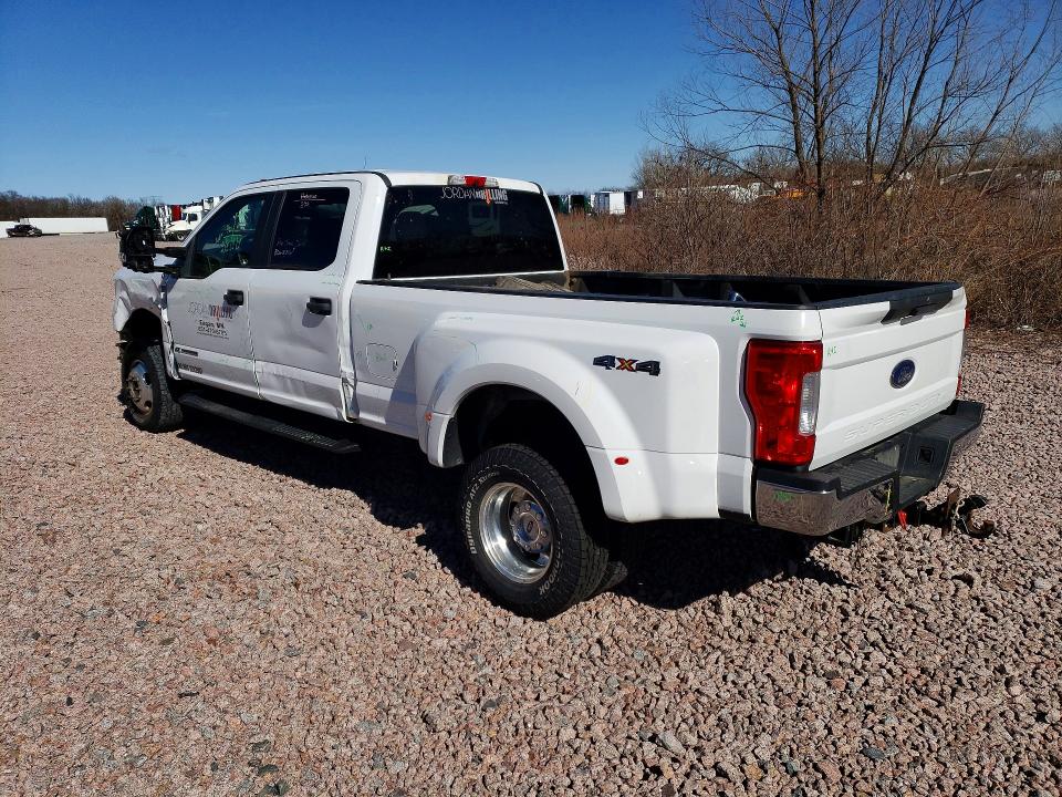 2018 Ford F350 VIN 1FT8W3DT2JEC58032 COPART salvage auction — FRONT END, MN - CERT OF TITLE-SALVAGE, sold $13,900 on 2026-09-09 (photo 2)