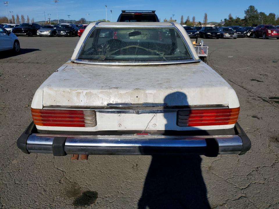 1982 Mercedes-benz Sl-klasse VIN WDBBA45A6CB010991 COPART salvage auction — VANDALISM, CA - SALVAGE ACQUISITION BILLOFSALE, sold $10 on 2026-07-31 (photo 6)