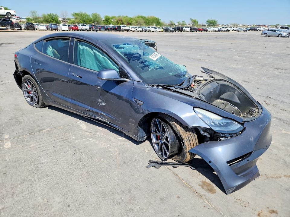 2018 Tesla Model 3 VIN 5YJ3E1EB1JF096061 COPART salvage auction — ALL OVER, Tx - Nonrepairable Title, sold $650 on 2026-07-13 (photo 4)