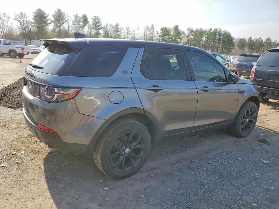 2017 Land rover Discovery VIN SALCR2BG6HH636470 COPART salvage auction — FRONT END, Md - Cert Of Salvage > 75% Damage, sold $300 on 2026-07-27 (photo 3)