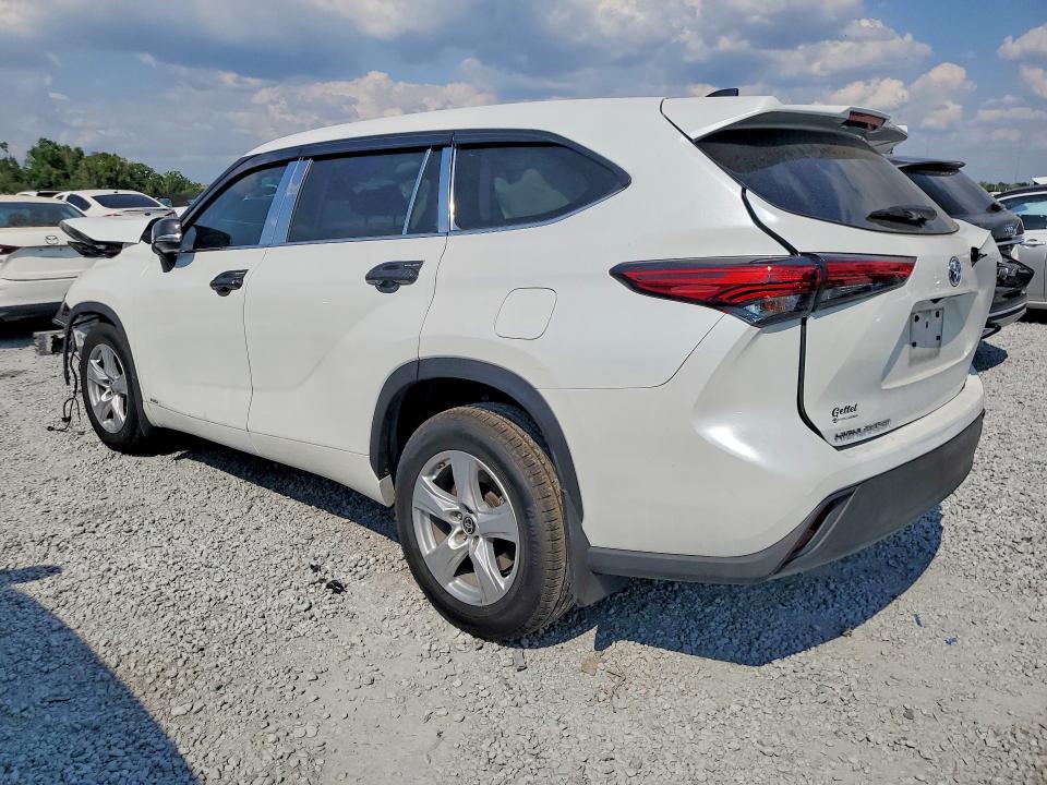 2023 Toyota Highlander VIN 5TDBBRCH7PS106753 COPART salvage auction — FRONT END, Fl - Cert Of Title Slvg Rebuildable, sold $5,800 on 2026-07-10 (photo 2)