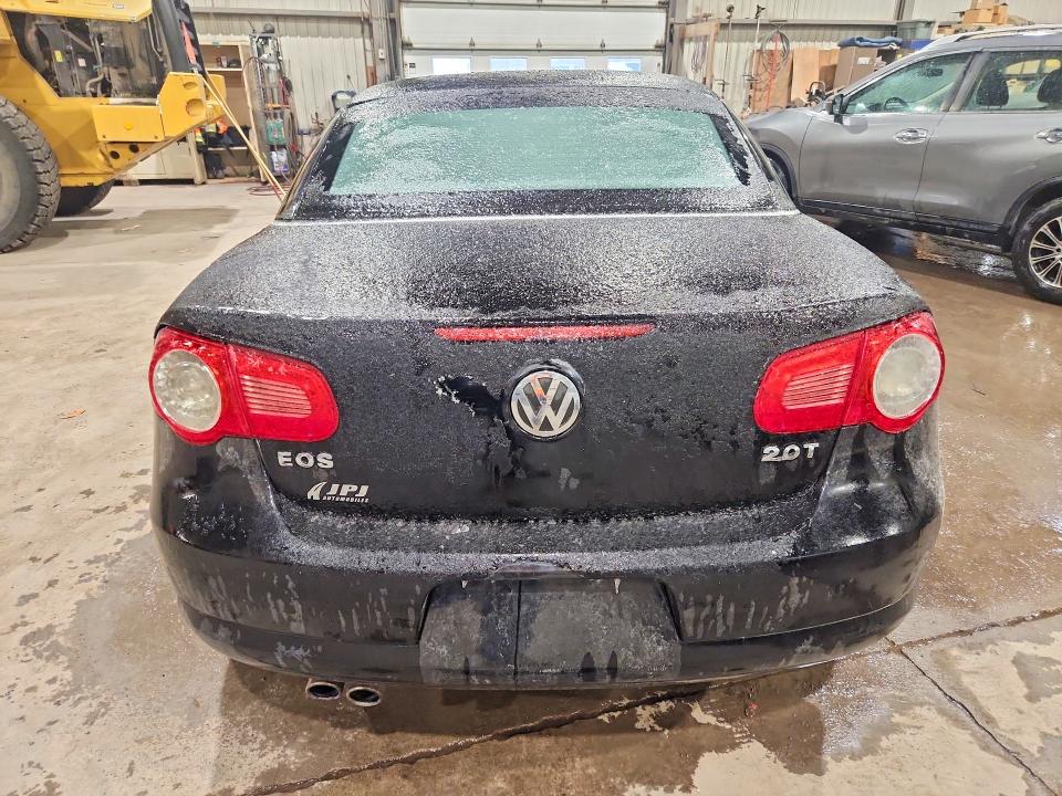 2007 Volkswagen Eos VIN WVWFA71F27V038801 COPART salvage auction — FRONT END, Qc - Gravement Accidente, sold $375 on 2026-07-07 (photo 6)