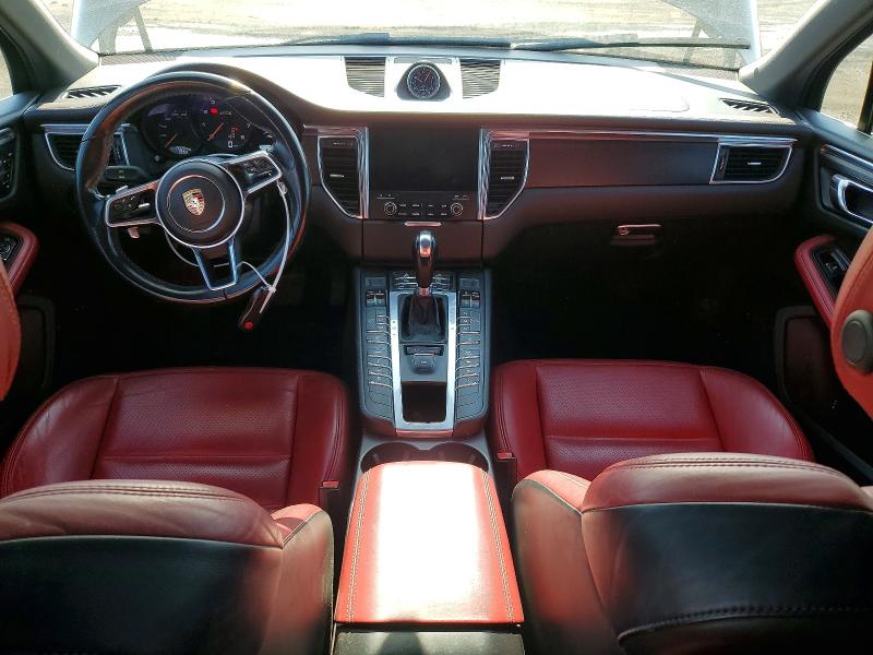 2017 Porsche Macan VIN WP1AG2A55HLB54704 COPART salvage auction — FRONT END, Qc - Gravement Accidente, sold $10,000 on 2026-07-21 (photo 8)