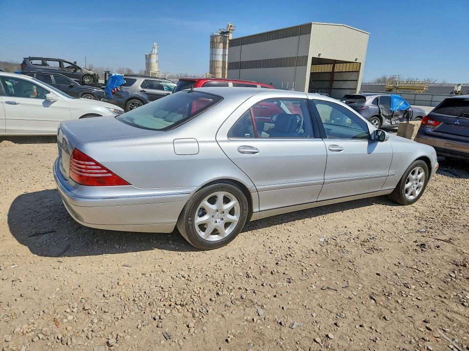 2004 Mercedes-benz S-klasse VIN WDBNG84J54A406888 COPART salvage auction — HAIL, Ks - Cert Of Title-Non Highway, sold $800 on 2026-07-07 (photo 3)