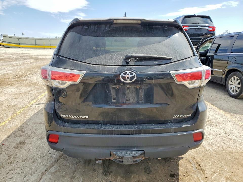2015 Toyota Highlander VIN 5TDJKRFH5FS101430 COPART salvage auction — REAR END, KS - CERT OF TITLE-SALVAGE, sold $7,300 on 2026-07-27 (photo 6)