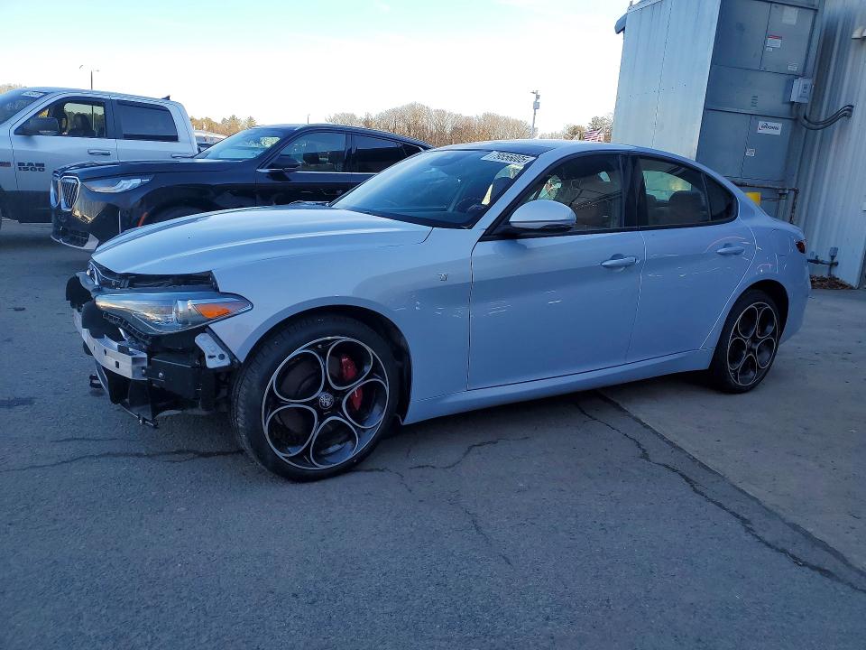 2022 Alfa romeo Giulia VIN ZARFANBN0N7656751 COPART salvage auction — FRONT END, Ma - Cert Of Title-Salvage, sold $11,300 on 2026-07-09 (photo 1)