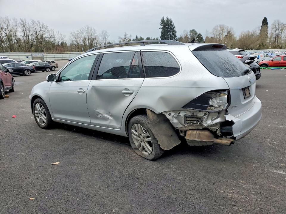 2014 Volkswagen Jetta VIN 3VWPL7AJ3EM607825 COPART salvage auction — SIDE, Or - Salvage Title Certificate, sold $1,050 on 2026-08-05 (photo 2)