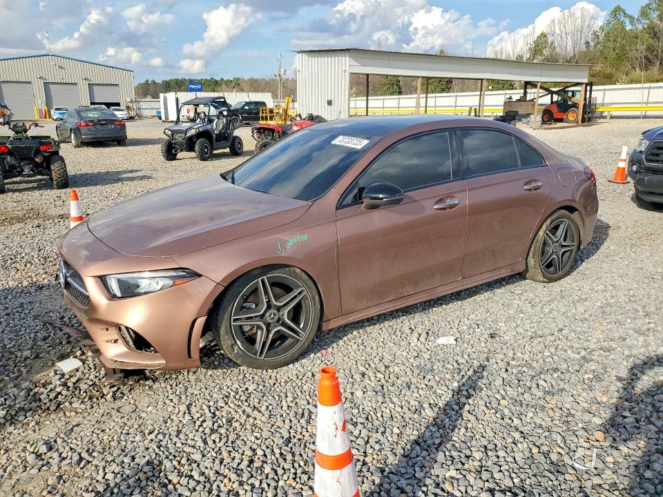 2022 Mercedes-benz A-klasse VIN W1K3G4EB2NJ363269 COPART salvage auction — FRONT END, Tn - Salvage Certificate, sold $3,050 on 2026-07-28 (photo 1)