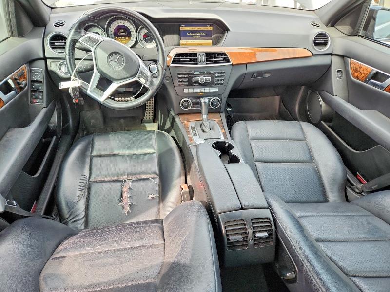 2012 Mercedes-benz C-klasse VIN WDDGF8BB9CR227221 COPART salvage auction — FRONT END, Tx - Salvage Vehicle Title, sold $250 on 2026-07-28 (photo 8)