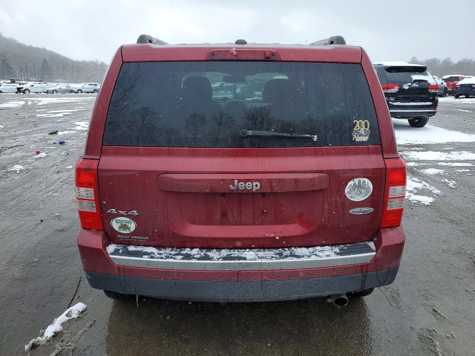 2016 VIN 1C4NJRFBXGD522699 COPART salvage auction — MINOR DENT/SCRATCHES, Oh - Certificate Of Title, sold $925 on 2026-07-02 (photo 6)