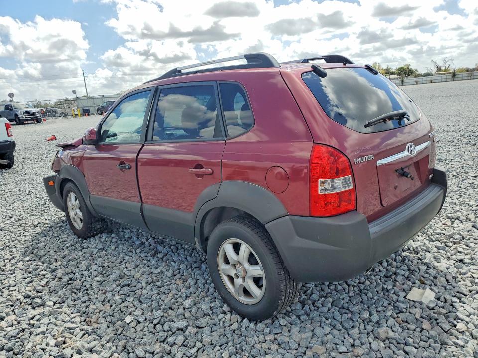 2005 Hyundai Tucson VIN KM8JN72D35U229069 COPART salvage auction — FRONT END, FL - CERT OF TITLE SLVG REBUILDABLE, sold $575 on 2026-07-17 (photo 2)