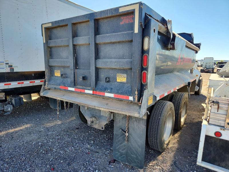 2016 Peterbilt 348 VIN 2NP3XJ0X5GM325700 COPART salvage auction — FRONT END, AZ - CERT OF TITLE - SALVAGE, sold $11,300 on 2026-07-23 (photo 4)