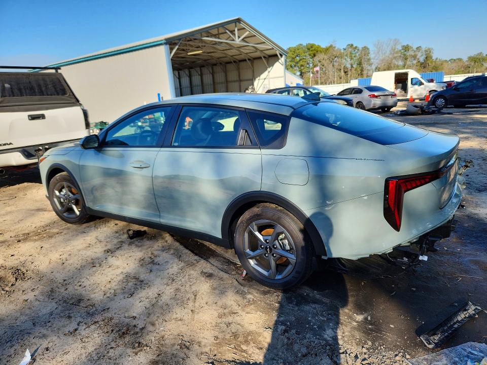 2026 Kia K4 VIN 3KPFT4DE5TE254054 COPART salvage auction — REAR END, Fl - Cert Of Title Slvg Rebuildable, sold $6,200 on 2026-08-31 (photo 2)