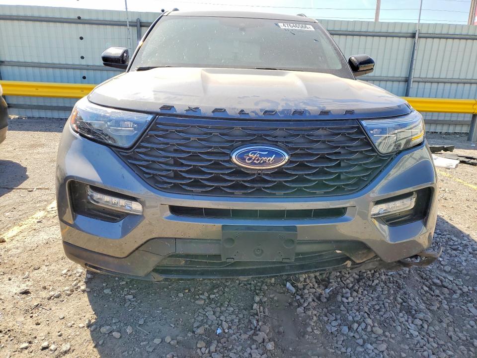 2023 Ford Explorer VIN 1FMSK8KH8PGB65635 COPART salvage auction — SIDE, Ks - Cert Of Title-Salvage, sold $13,800 on 2026-07-01 (photo 5)