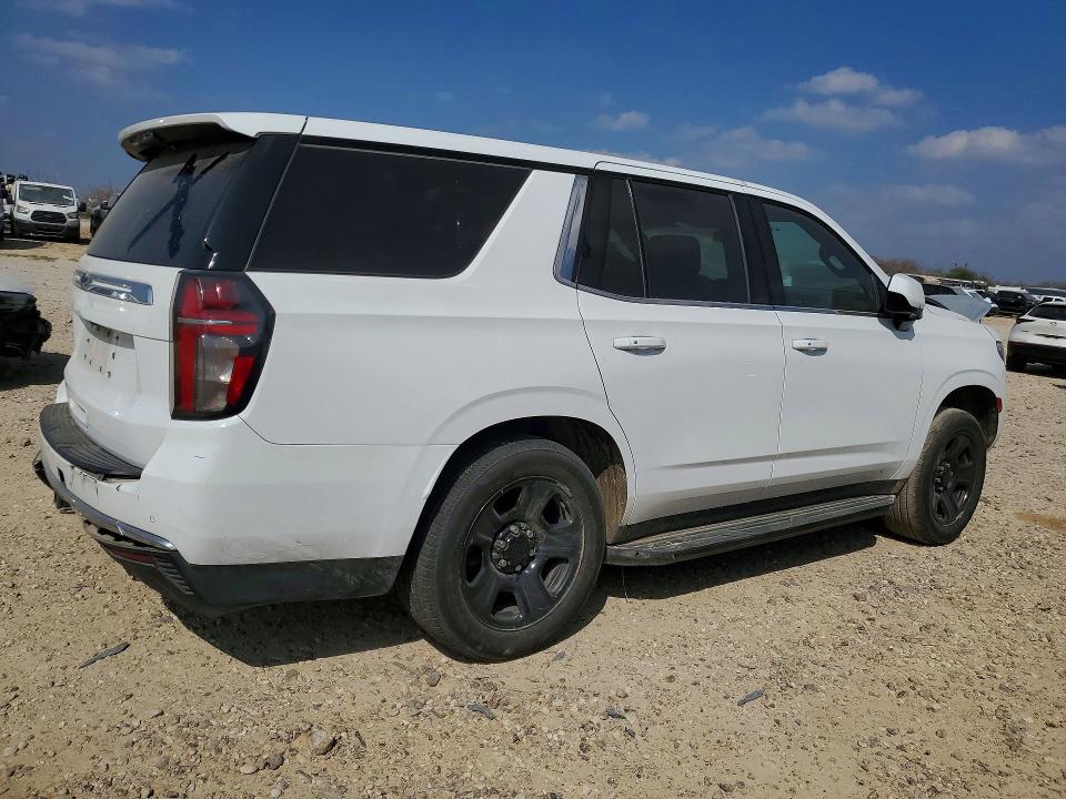 2022 Chevrolet Tahoe VIN 1GNSCLED6NR247787 COPART salvage auction — WATER/FLOOD, Tx - Certificate Of Title (P), sold $10,900 on 2026-07-09 (photo 3)