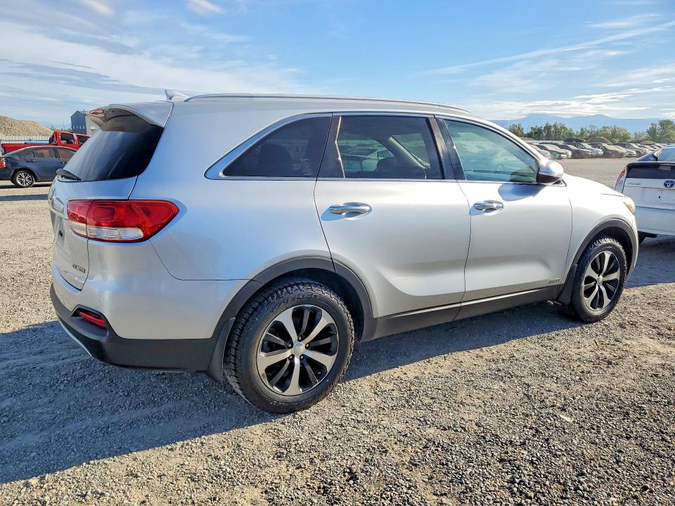 2016 Kia Sorento VIN 5XYPHDA11GG030800 COPART salvage auction — MECHANICAL, Ca - Dis/Dlr/Exp Only Clean Title, sold $1,100 on 2026-07-24 (photo 3)